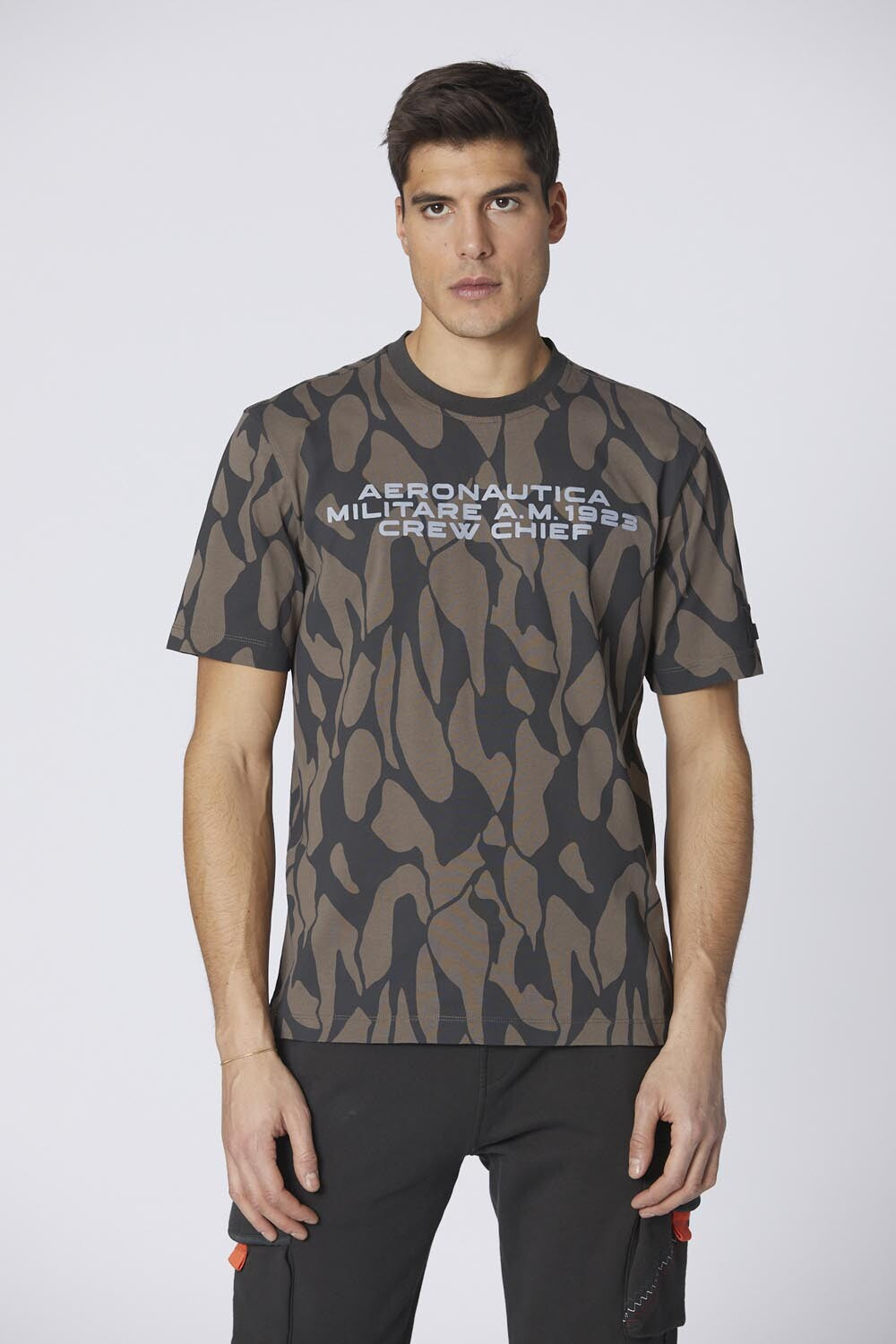 Crew Chief camouflage t-shirt