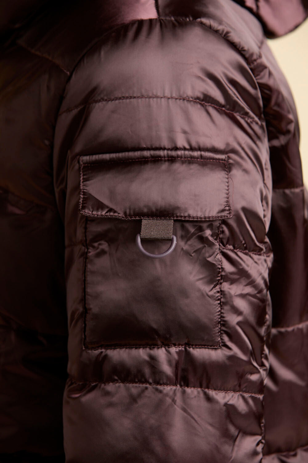Glossy puffer jacket with eco padding