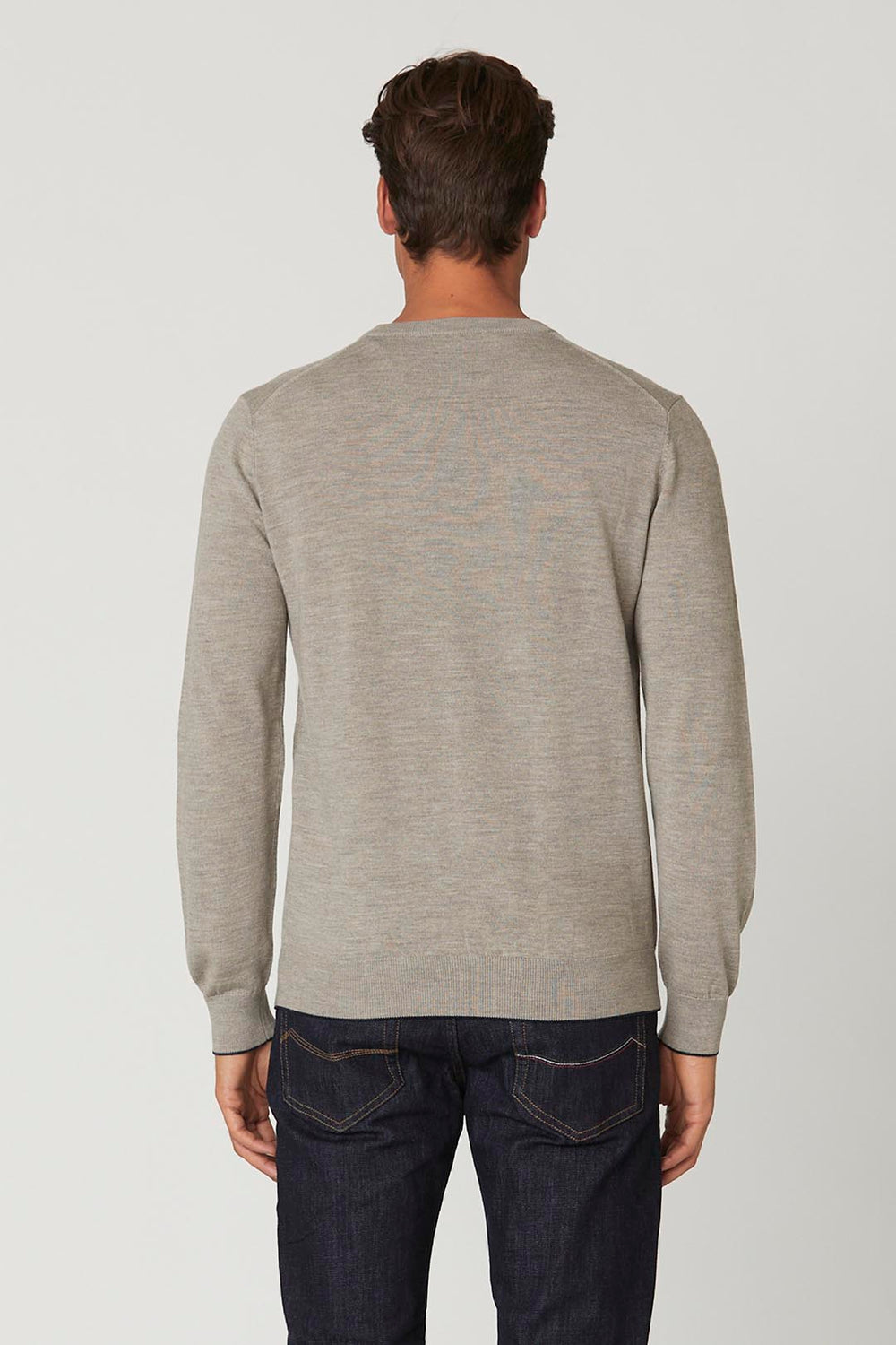 Basic crew neck merino wool sweater