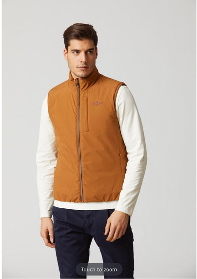 Hydro-repellent polyester padded vest