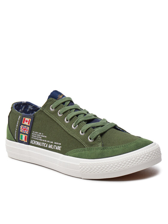 Cotton sneakers with patch