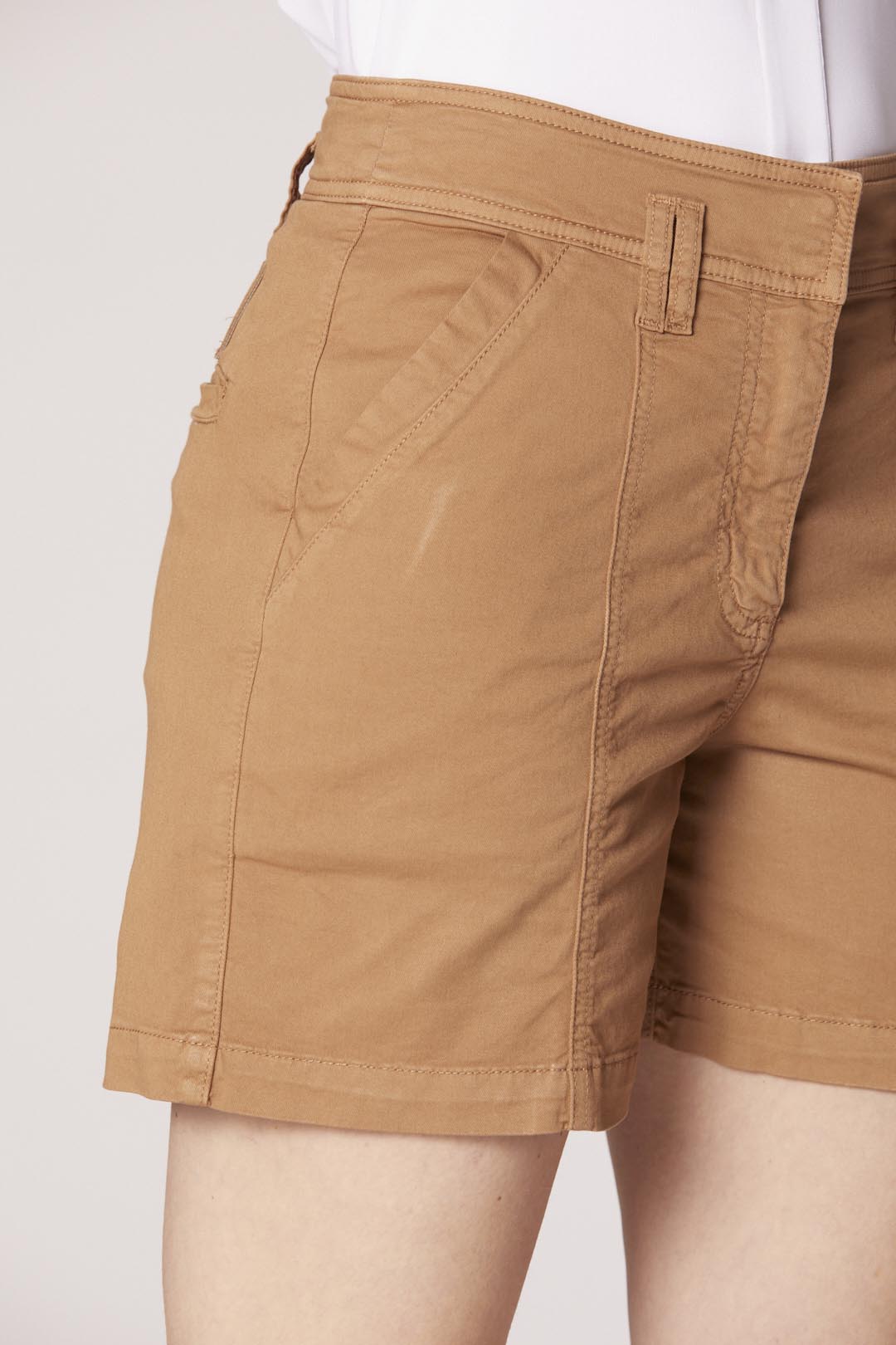 Baggy stretch cotton bermuda shorts