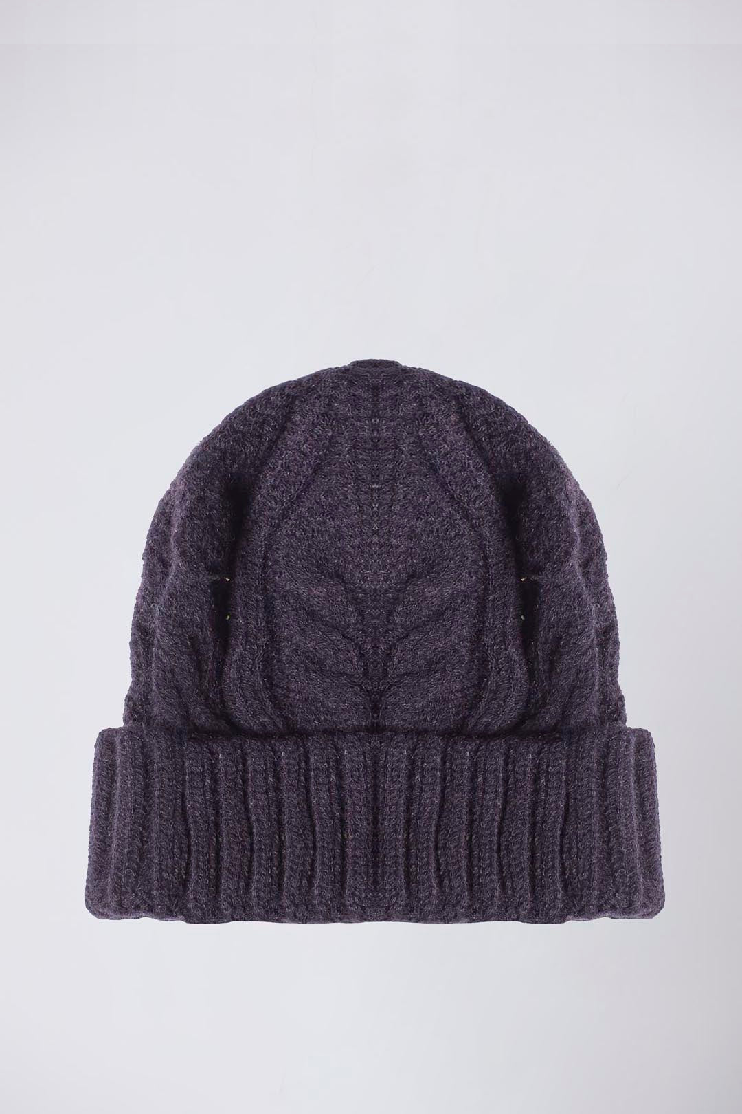 Cable knit beanie with logo label