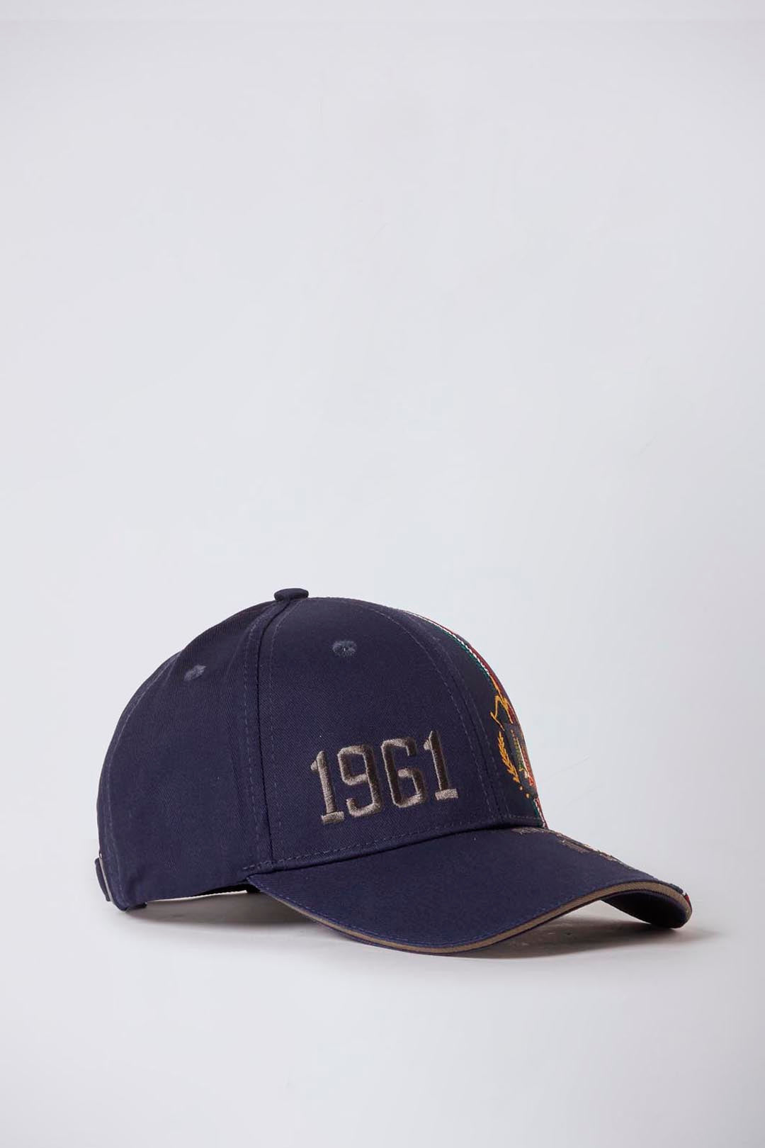 Embroidered cotton cap