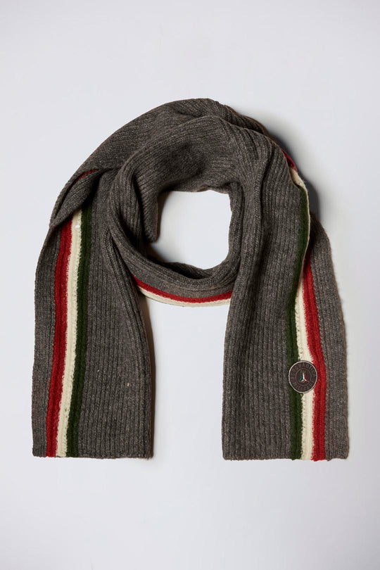 Scarf with tricolor and patch