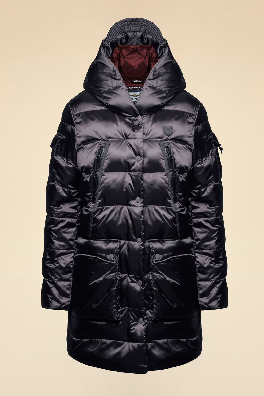Glossy puffer jacket with eco padding